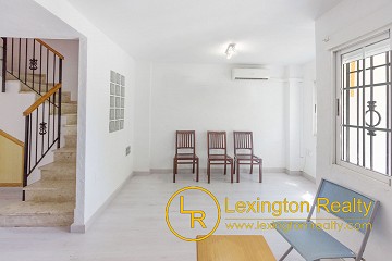 Townhouse for sale in Gran Alacant with roof terrace and community pool in Lexington Realty